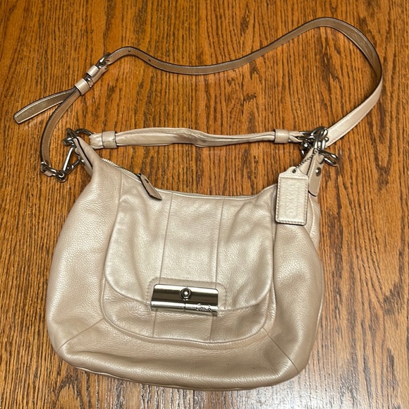 Coach Crossbody‎ Bag in Metallic Beige - Picture 1 of 16